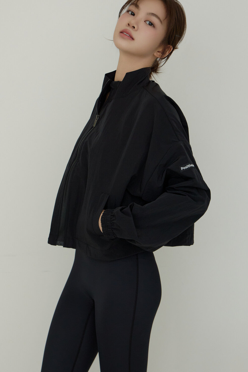 Actif Windbreaker (cropped)